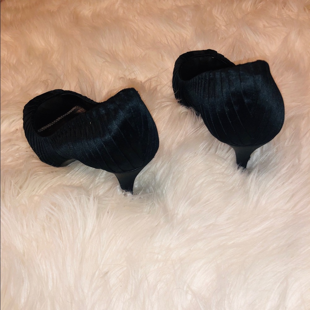 WHBM Peep Toe Heels - Picture 5 of 7